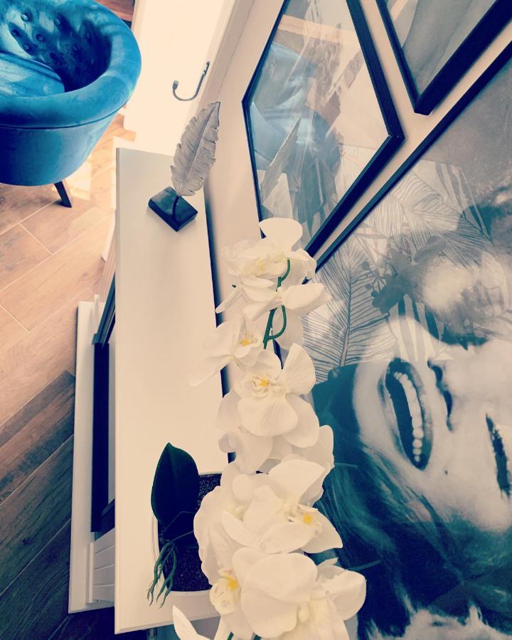 Goodmood Apartment ديبريتْسين المظهر الخارجي الصورة