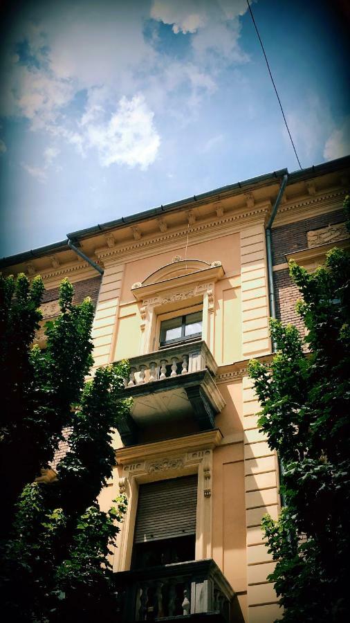 Goodmood Apartment ديبريتْسين المظهر الخارجي الصورة